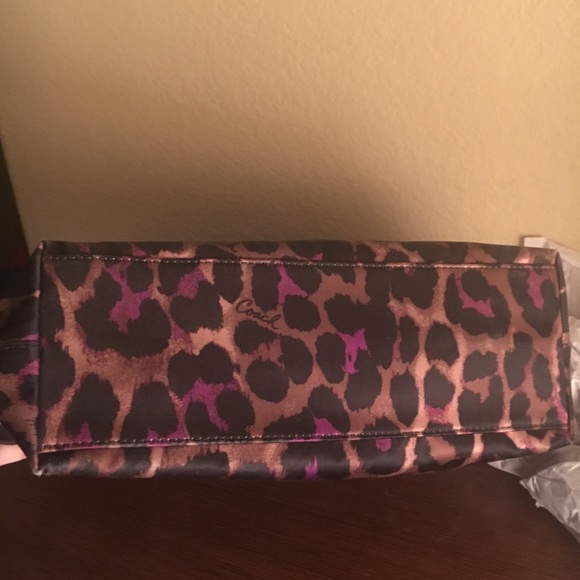 Coach leopard small tote bag - Picture 5 of 5